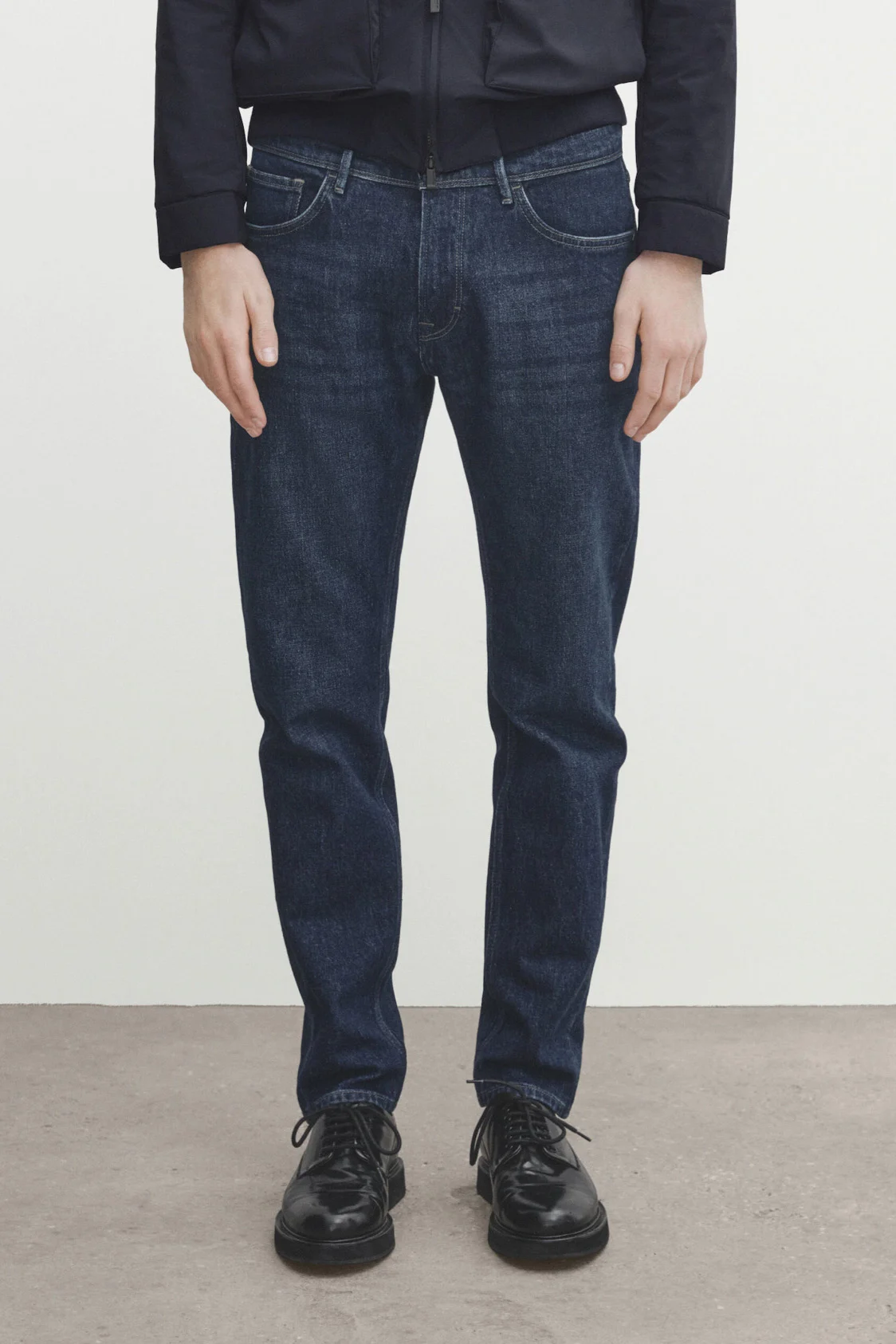 Slim-fit enzymatic jeans - Image 2
